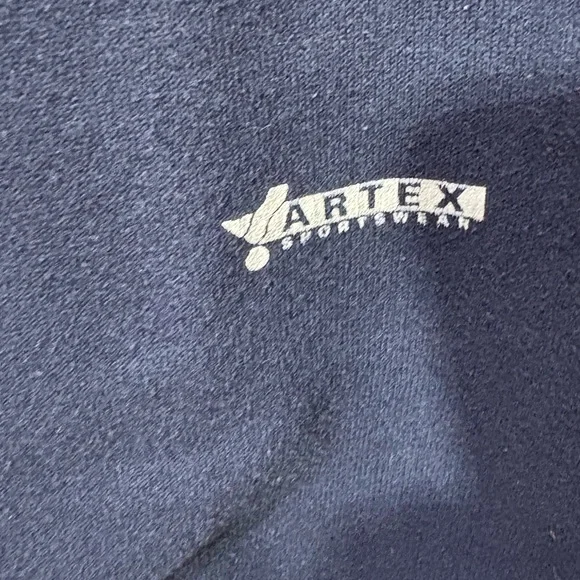 ITEM#66 Warner Bros. Taz Navy Sweater 1993